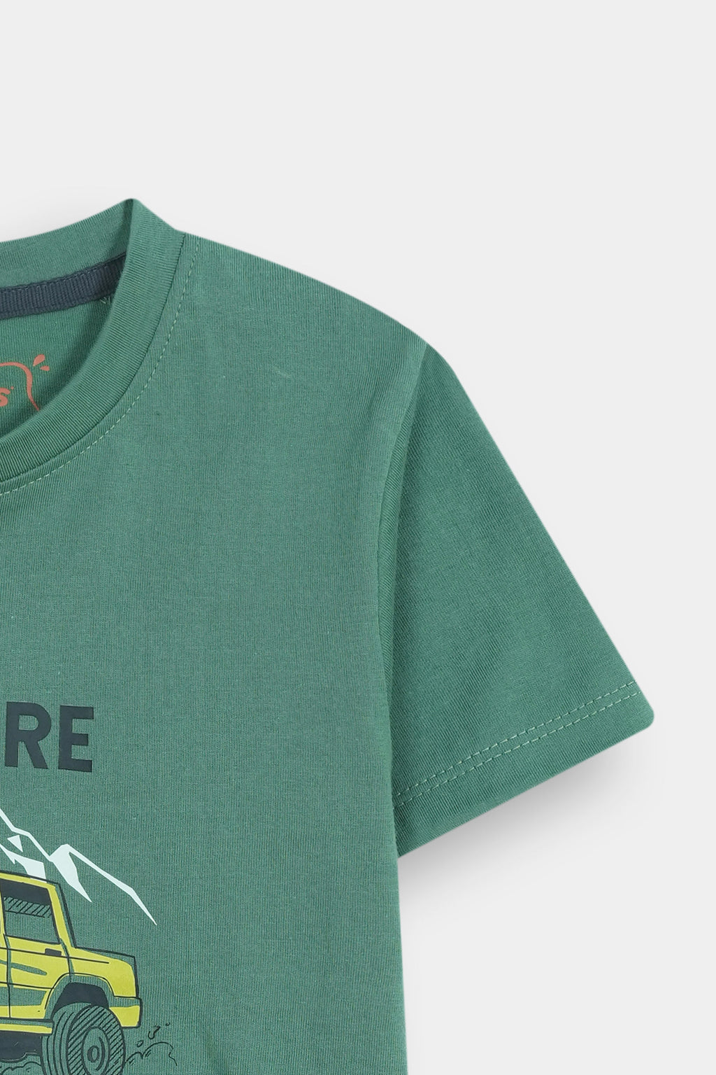 Built To Explore Tee - Forest Green